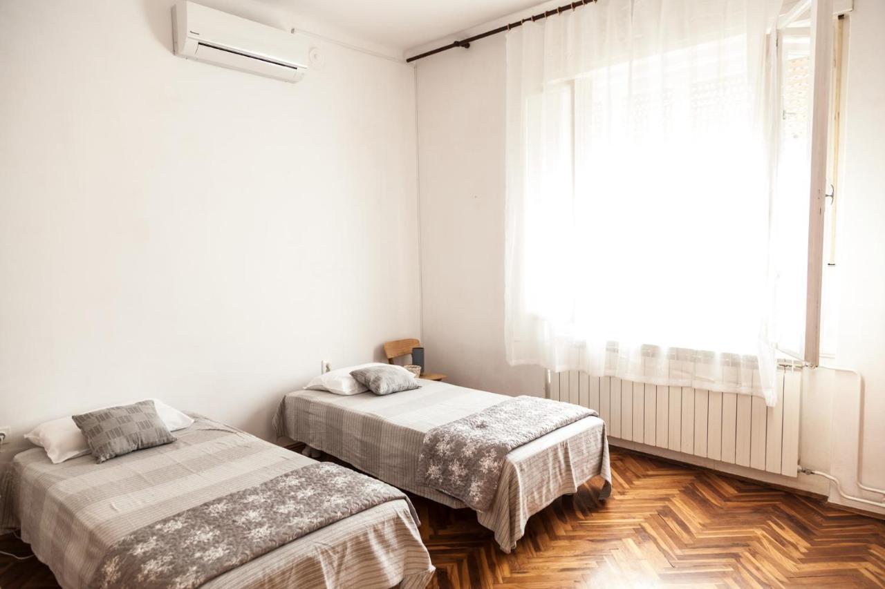 Апартаменты Apartma Premrlova Изола Экстерьер фото